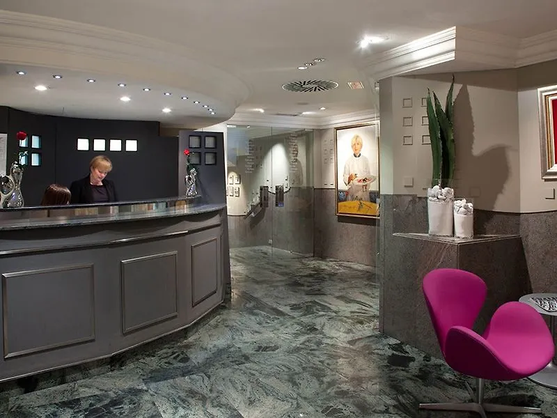 Habitus Hotel Europa Pamplona 3*,